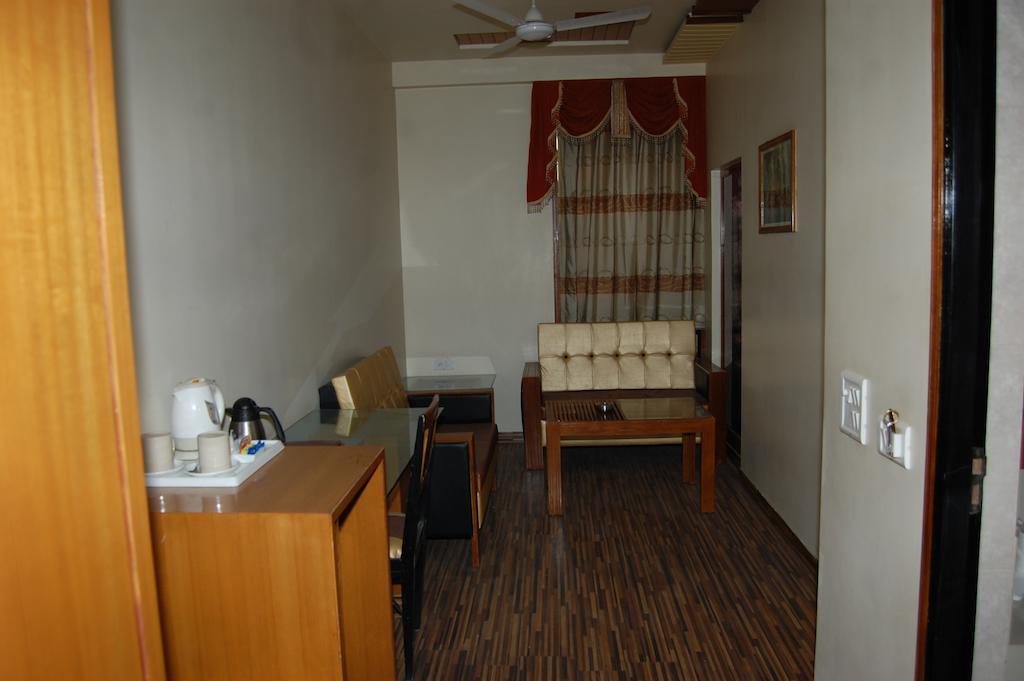 Hotel Metro Palace Bikaner Exterior foto