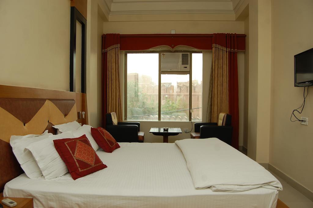 Hotel Metro Palace Bikaner Exterior foto