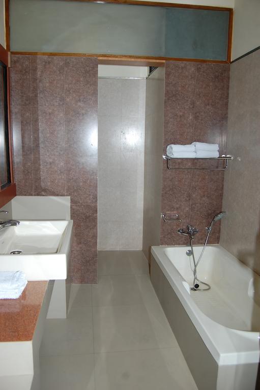 Hotel Metro Palace Bikaner Zimmer foto